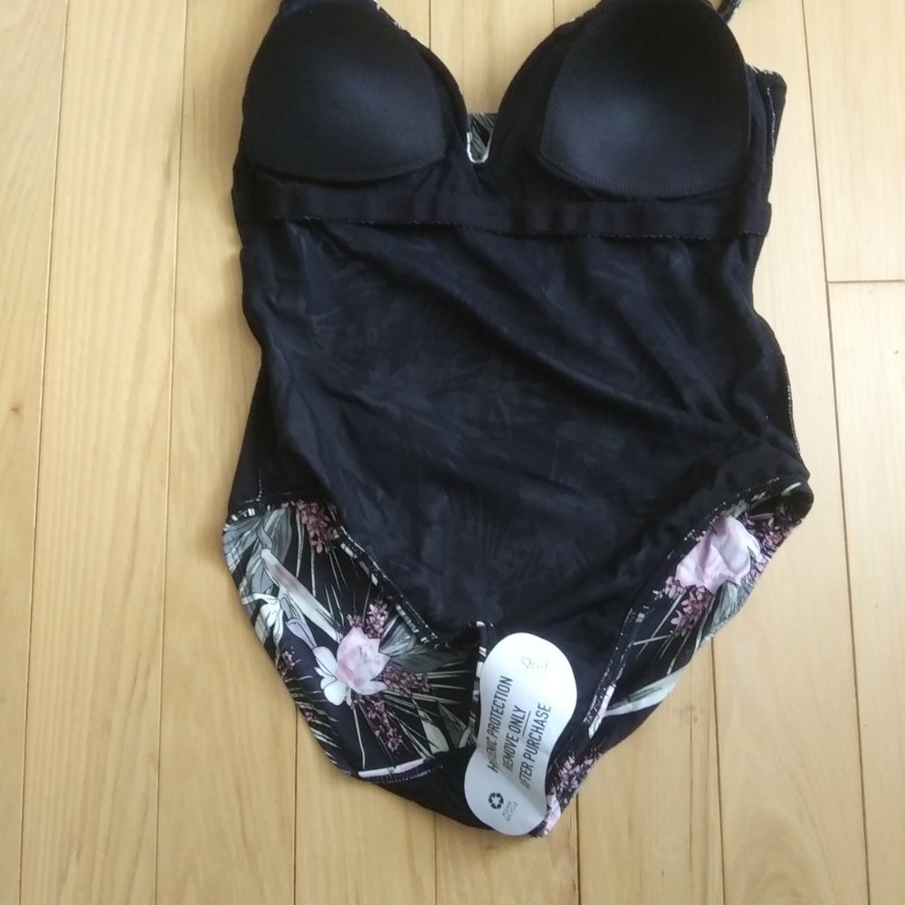 New Niptuck one piece bathing suit  floral size 6 - Picture 13 of 14